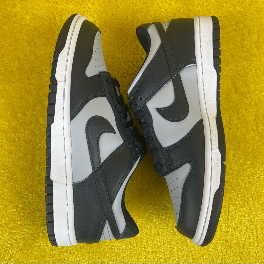 Nike Dunk Low Georgetown (GS) CW1590004 Size 6.5Y